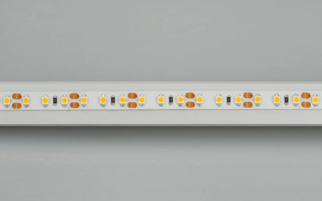 Лента RT 2-5000 12V Cool 8K 2x (3528, 600 LED, LUX) (ARL, 9.6 Вт/м, IP20)