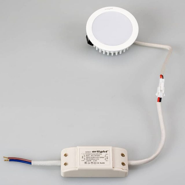 Светодиодный светильник LTM-R70WH-Frost 4.5W Day White 110deg (ARL, IP40 Металл, 3 года)