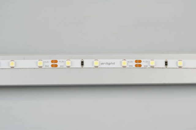 Лента RT 2-5000 12V Cool 15K 5mm (3528, 300 LED, LUX) (ARL, 4.8 Вт/м, IP20)